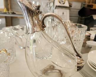 Duck wine decanter