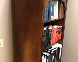 Lot: This chair as well as the following photos are in storage with an entire law office furniture and furnishings sold as one bulk price. Pre-Sale is available for the contents for one price. Call Bill at 512-788-2533 for more information
