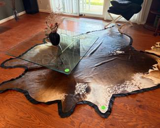 Marble coffee table by Artedi, 1980s, Large Cowhide Rug ,