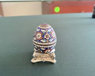 Russian Fabergé-Style Decorative Egg