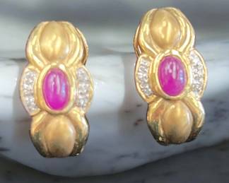 GOLD ruby and diamonds earrings