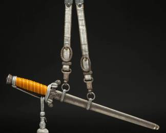 Heer Officer Dagger with Deluxe Hangers