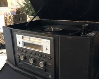 Record player 