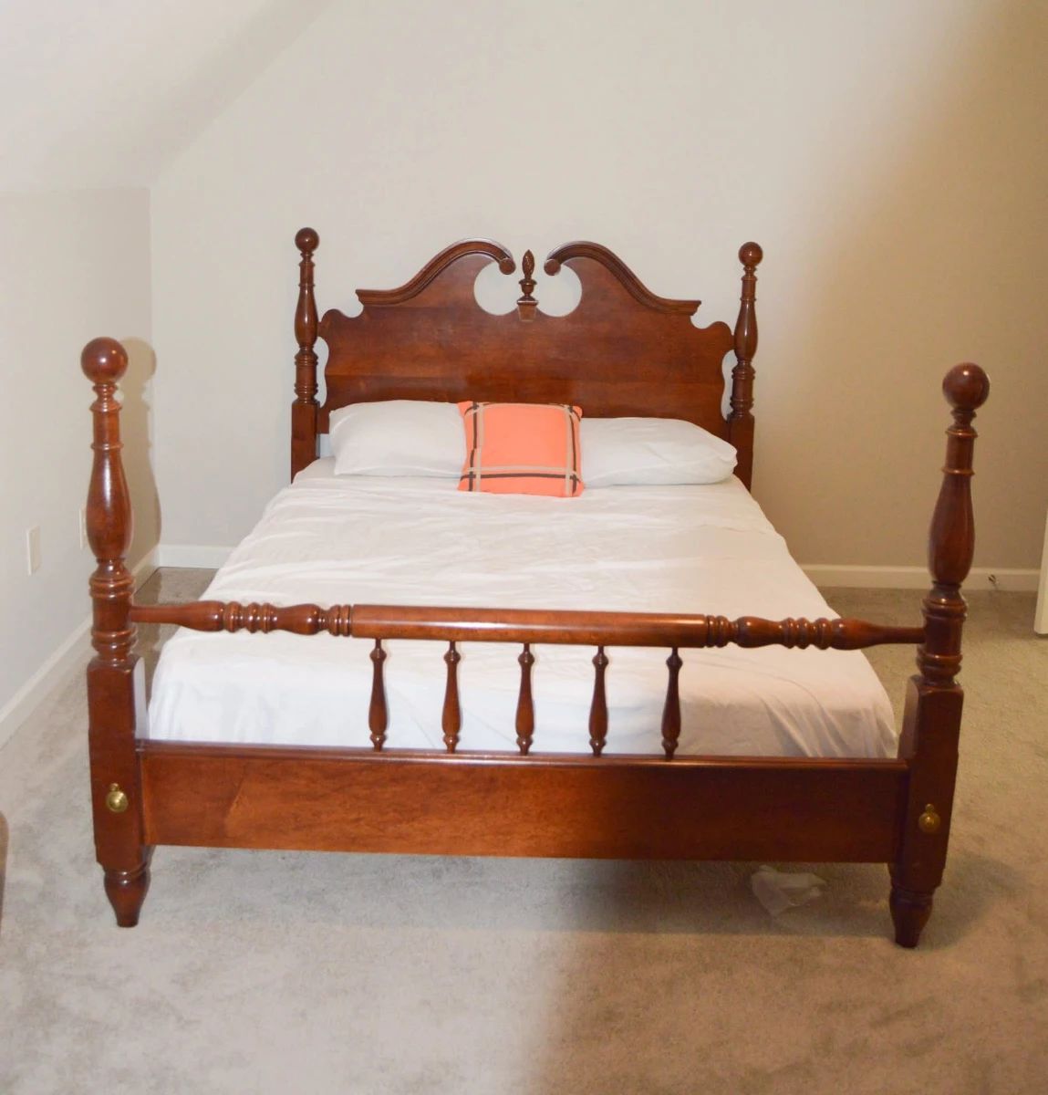 Waters Edge Estate Sale Newnan GA starts on 6/19/2026