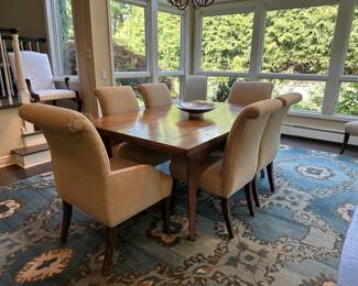 Baker Dining Table w/ 8 Upholstered Chairs - Table Has 2 Leaves Stored at Each End