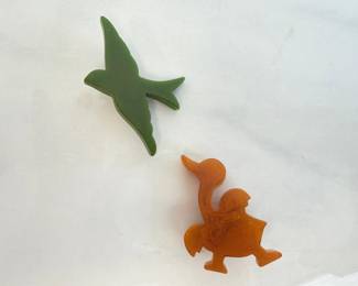Lot 6870 Vintage Bakelite Bird Brooches Pins Jewelry