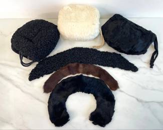 Lot 6882 Vintage Womens Fur Collars and Muffs