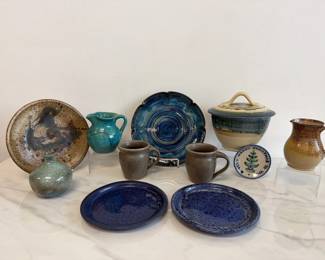 Lot 6966 Studio Pottery Mike Ferree Thistle Pottery More