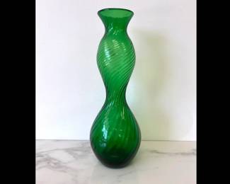Lot 6715 Blenko Hand Blown Green Art Glass Vase