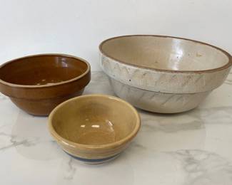 Lot 6940 Vintage Stoneware Bowls