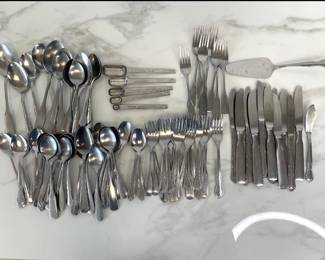 Lot 6917 Assorted Stainless Steel Flatware