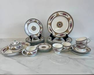 Lot 7028 Wedgwood Columbia China