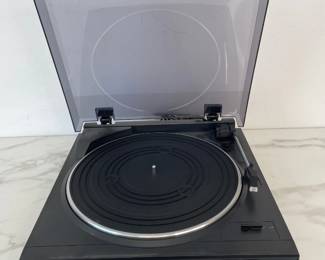 Lot 6944 Audio Technical Stereo Automatic Turntable System