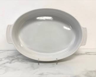 Lot 6728 Le Creuset White Stoneware Oval Gratin Baking Dish