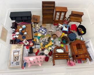 Lot 6415 Dollhouse Furniture Miniatures Mostly 112 Scale