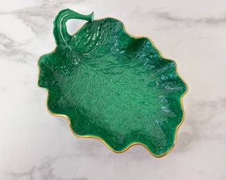 Lot 6835 Herend Hungary Green Porcelain Leaf Bowl