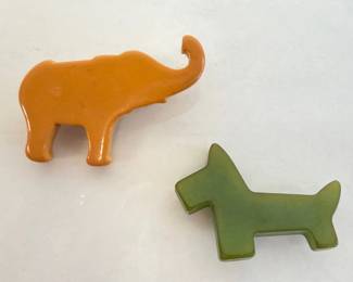 Lot 6869 Vintage Bakelite Dog Elephant Brooches