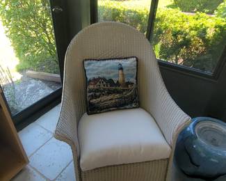 Wicker rocker