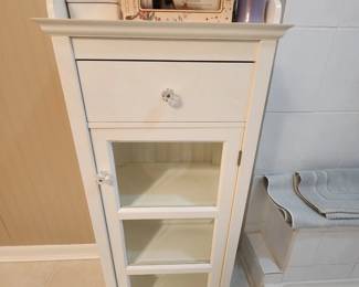 Small cabinet