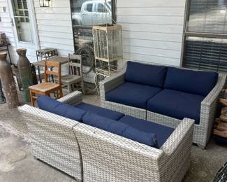 Great Condition Patio Set