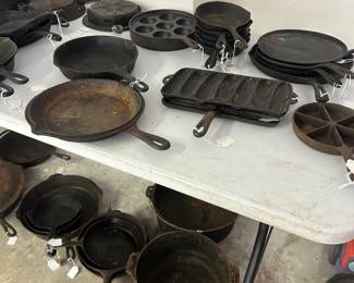 We have a various variety of Vintage Griswold,Favorite,Chicago stove ,Martin,Wagner, BSR and Lodge.