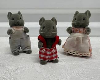 Vintage Sylvanian Calico Critters 