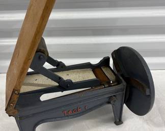 Antique Tobacco Cutter/Shredder