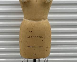Vintage Wolf Collapsible Dress Form