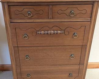 Vintage Four Drawer Dresser