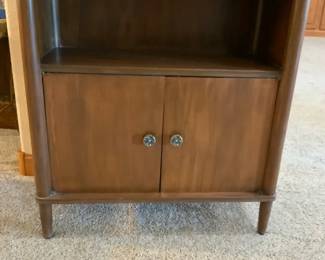 05 Vintage Cabinet