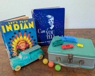 Vintage Lunchbox, Books Toys