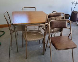 Card Table 6 Chairs