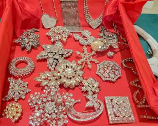 Vintage rhinestone jewelry