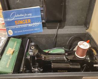 Singer Model 221 Featherweight machine