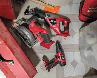 18 volt battery Skil 3piece  tool set