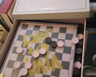 Juicy Couture boss game