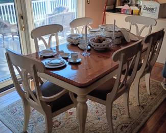 Dining table with chairs 