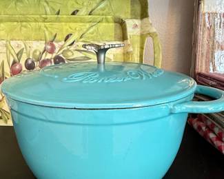 Pioneer Woman Cast Iron Dutch Oven