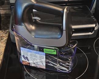 Hamilton Beach Professional Hand Mixer