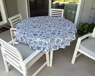 Round Patio Dining Table and Chairs Set