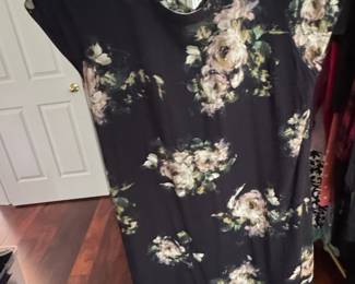 Dark Floral Print Midi Dress