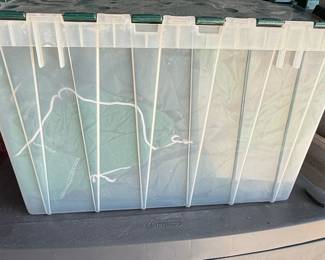 Plastic Storage Bin with Tree Netting