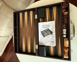 Deluxe Wooden Backgammon Set