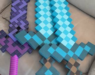 Minecraft Foam Swords (Diamond & Netherite)