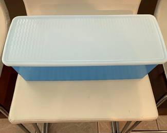 Tupperware FridgeSmart Blue Storage Bin with White Lid