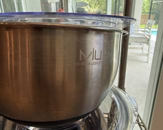 Miu 18/8 Stainless Steel Mixing Bowls with Lids