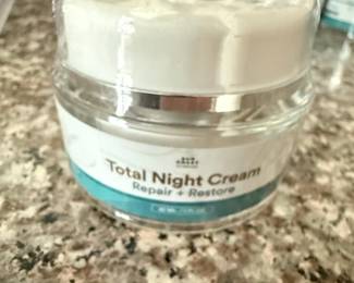 Sun Coast Sciences Total Night Cream Repair + Restore