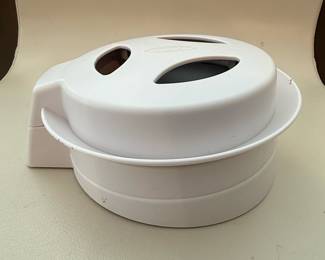 Pampered Chef Close & Cut Food Slicer