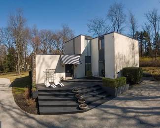 1335 Valley Rpad