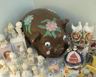 Large Vintage Ceramaic Pig Piggy Bank, Precious Moments Figurines, Goebel